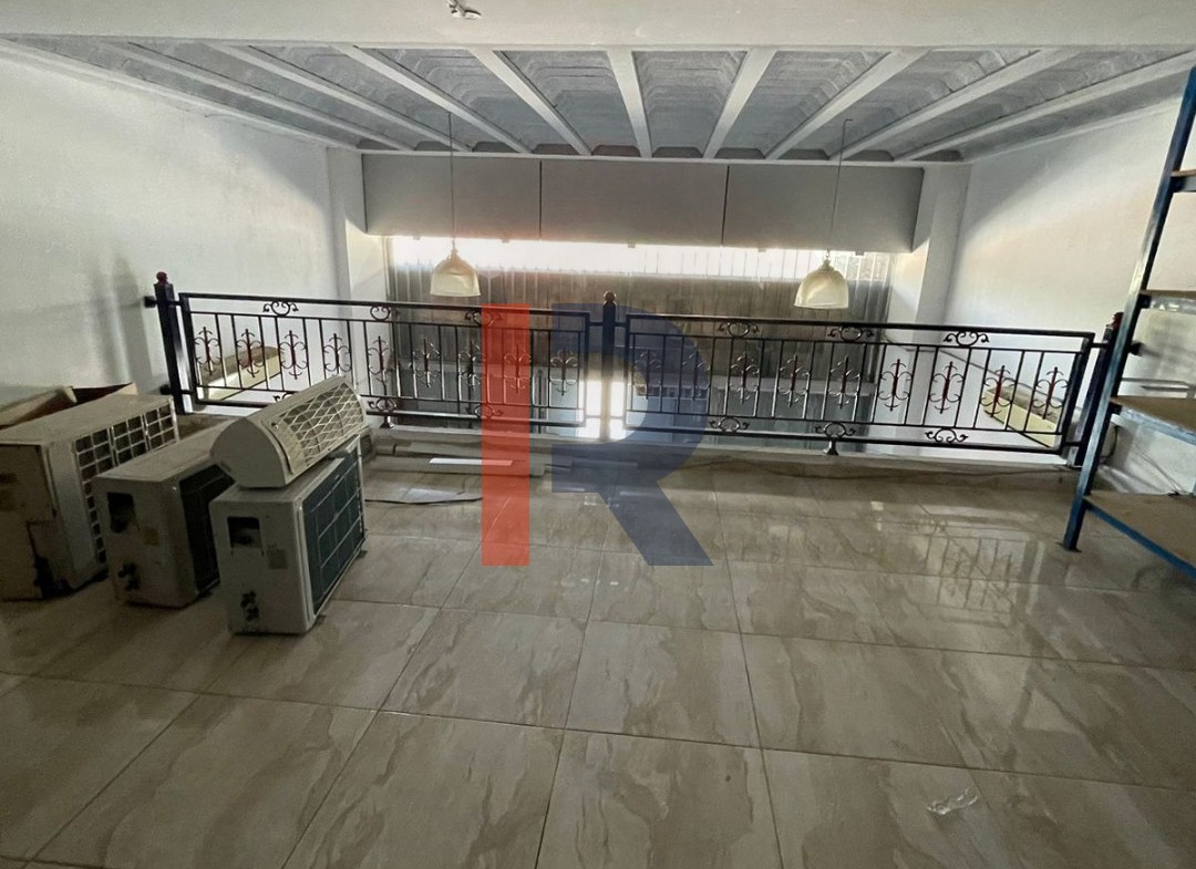 R9-1369 Shop 120m for sale in Mina — الصورة 3 من 9