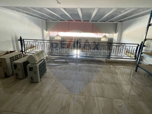 R9-1369 Shop 120m for sale in Mina — الصورة 3 من 9