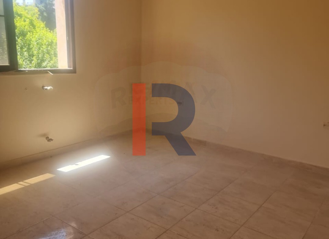 R9-1307 Apartment 180m² for Sale in Nakhle! — Photo 3 of 4