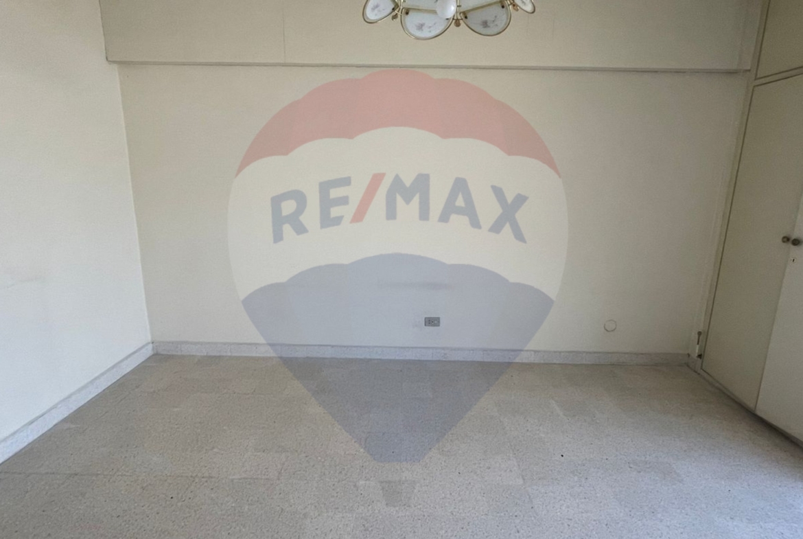 R9-1310 Apartment 320m For Sale In Maarad - Tripoli! — الصورة 10 من 10