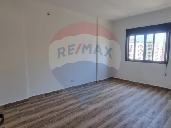 R9-1408   Apartment for Sale in Dam Wel Farez! — Photo 5 of 9