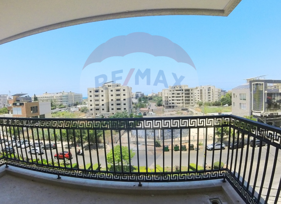 R9-1402   Luxurious 220m² Apartment for Sale in Dam w Farez! — Photo 6 of 9