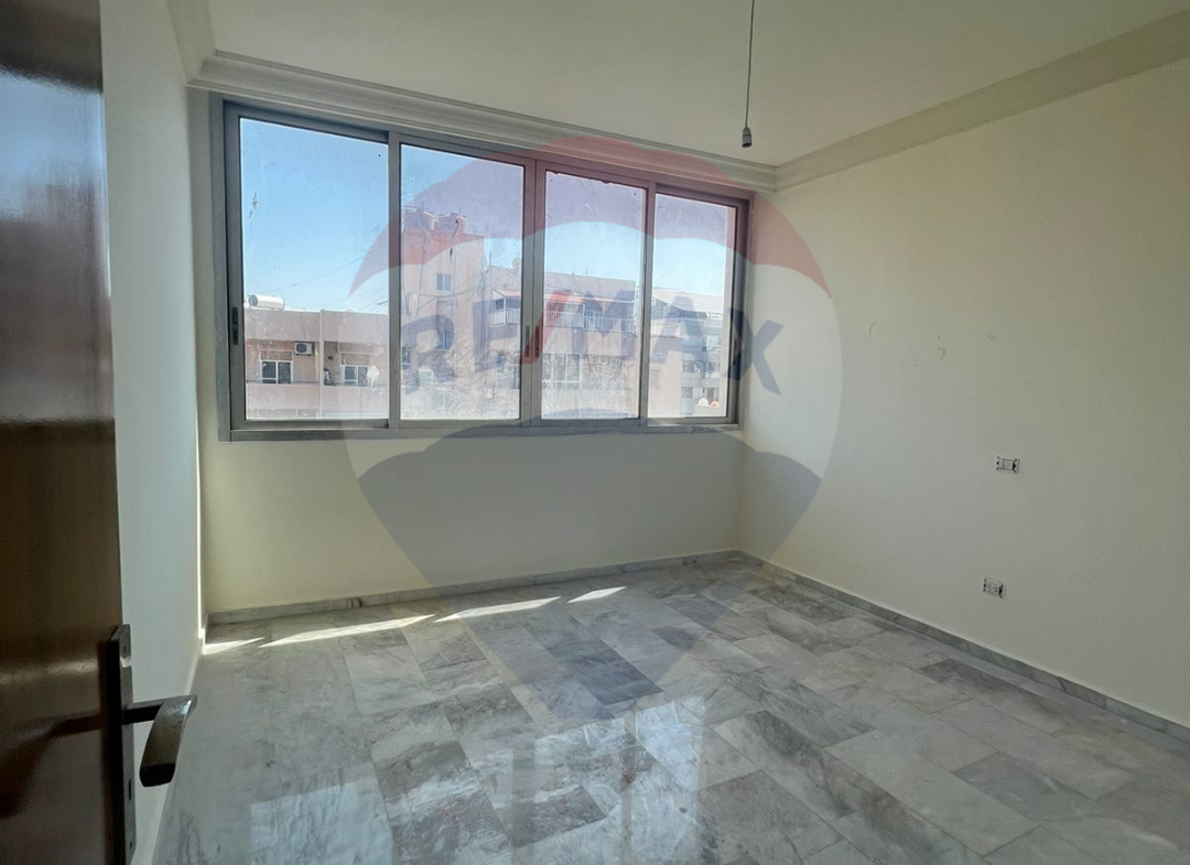 R9-1332 Sea view 205m Apartment for sale in Mina street - Tripoli! — Photo 8 of 12