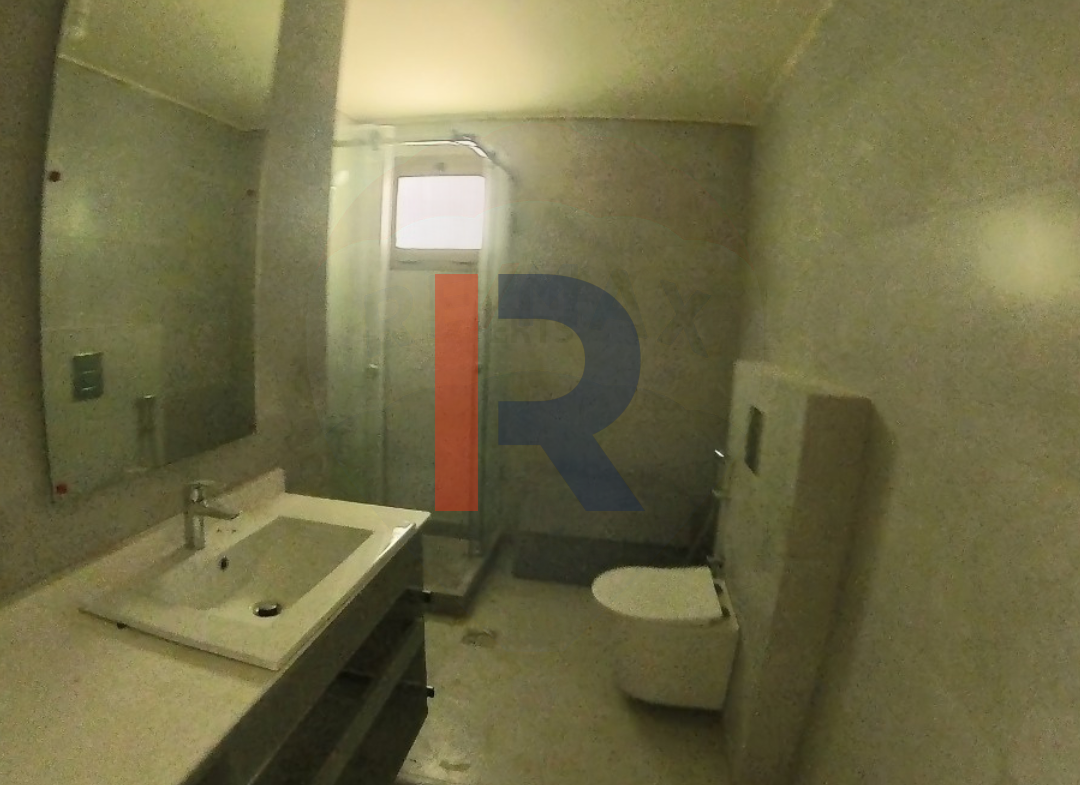 R9-1402   Luxurious 220m² Apartment for Sale in Dam w Farez! — Photo 7 of 9