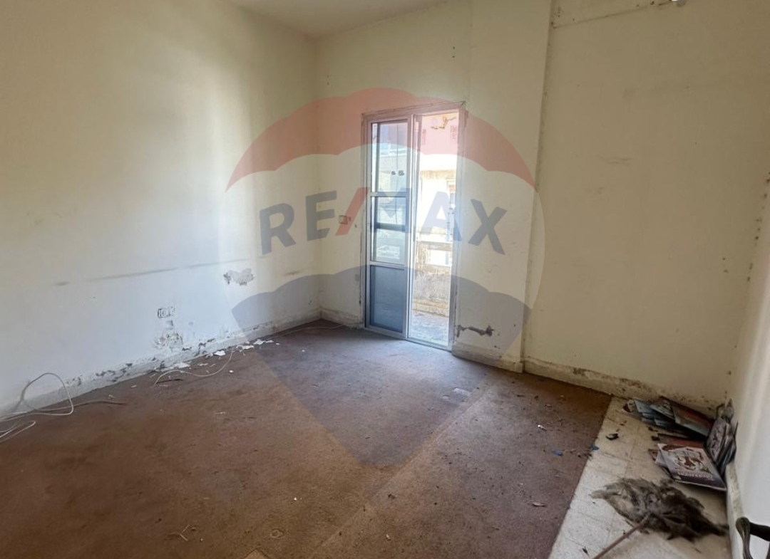 R9-1586   Apartment for Sale in Tripoli/Mina! — Photo 2 of 4