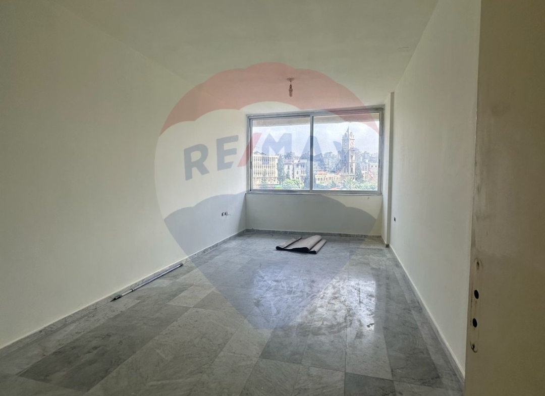 R9-1669 Prime 100 sqm Office for Sale on 3rd Floor in Tal, Tripoli – Ideal for Business — الصورة 2 من 6