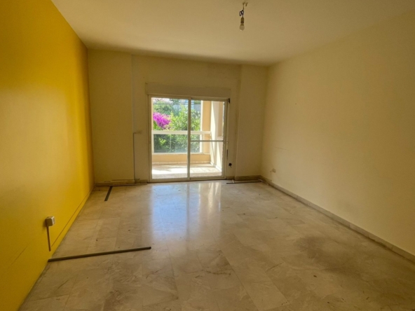 R9-1632 Apartment for Rent in Dam Wel Farez, Zone D – First Floor Luxury — Photo 3 of 6