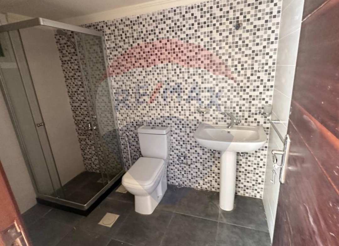 R9-1638 Spacious  First-Floor Apartment for Sale in Barsa, Koura – 178m² with Garden — Photo 6 of 7