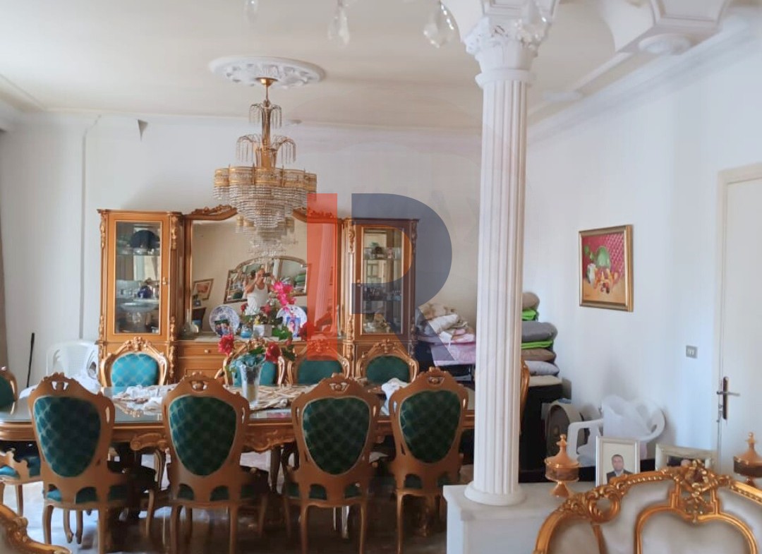 R9-1676 Apartment for Sale on Monla Street, Tripoli – 210 sqm Seventh-Floor Unit — الصورة 4 من 8