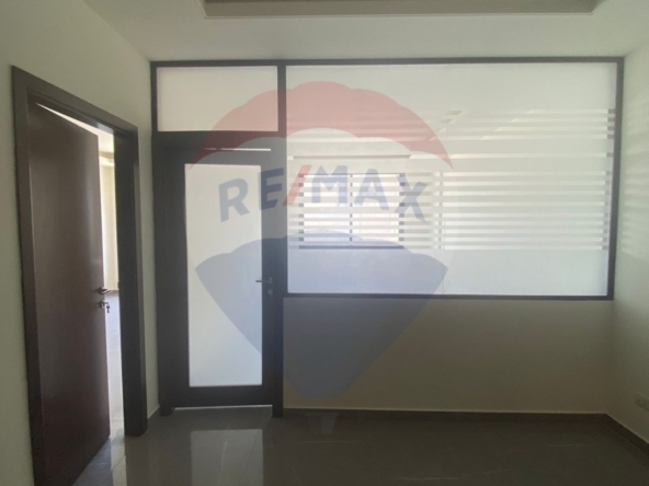 R9-1439  Spacious Office for Sale in Seht Nur-Tripoli! — Photo 4 of 6