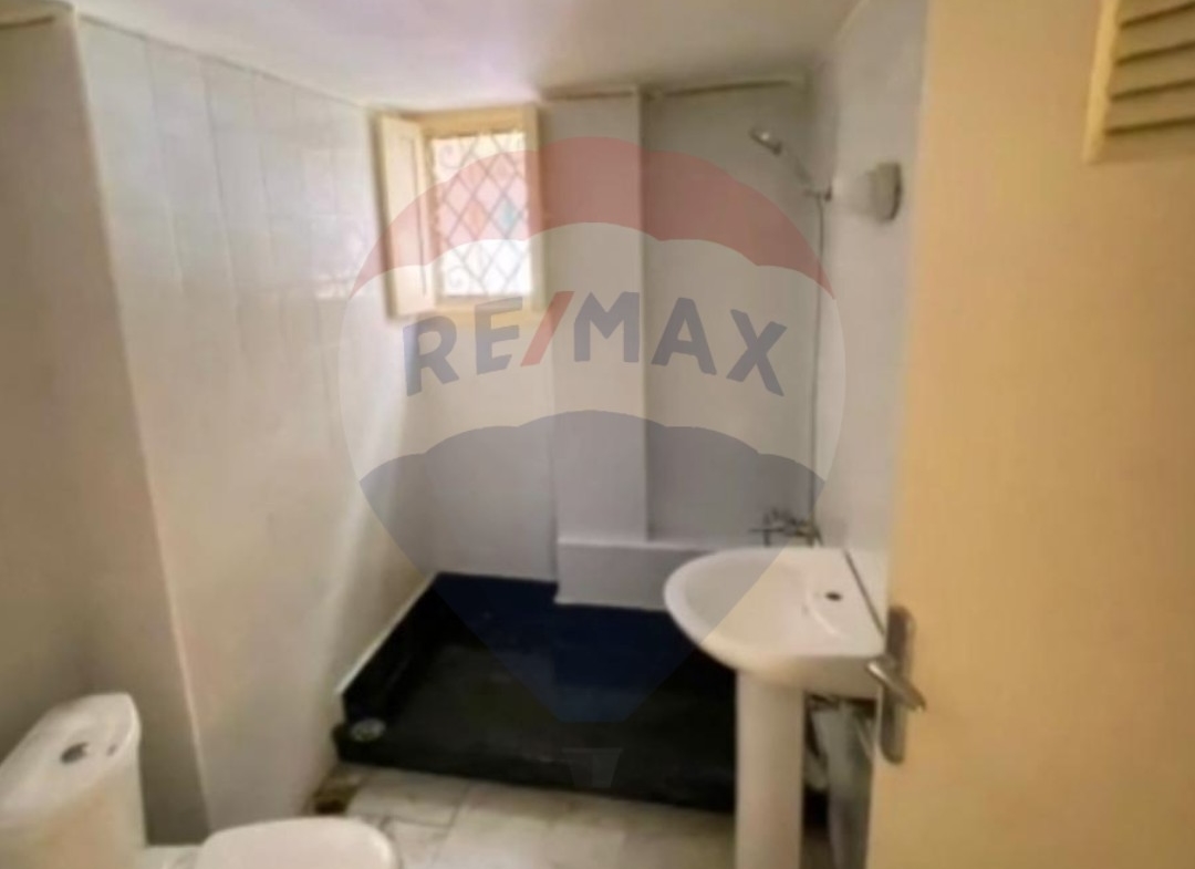 R9-1671 Apartment for Sale: Spacious 182 sqm First-Floor Unit on Hassoun Street, Abou Samra — Photo 3 of 7