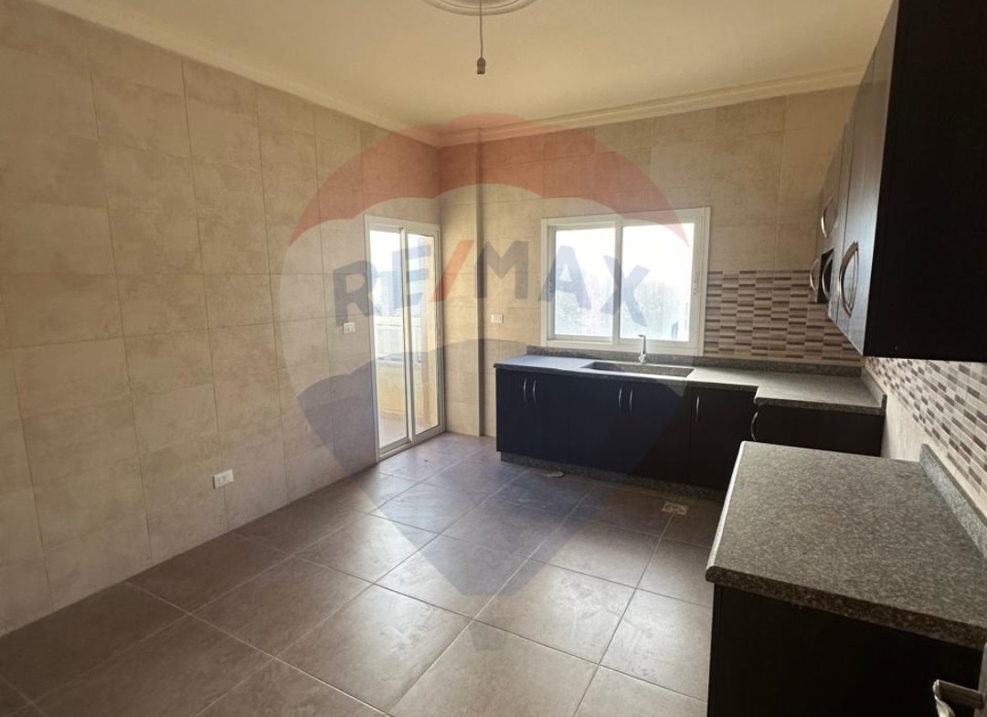 R9-1638 Spacious  First-Floor Apartment for Sale in Barsa, Koura – 178m² with Garden — Photo 7 of 7