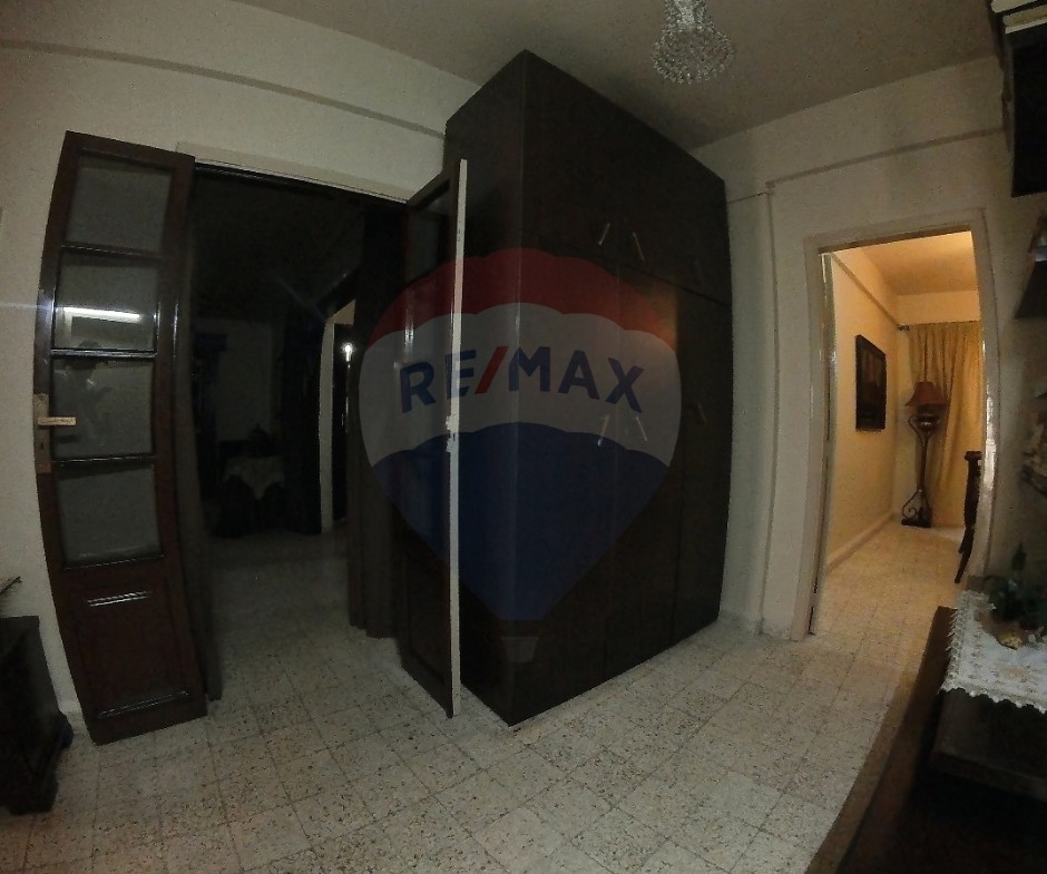 R9-1451 Apartment 200m for Sale in Zahriyeh – Tripoli — Photo 8 of 10