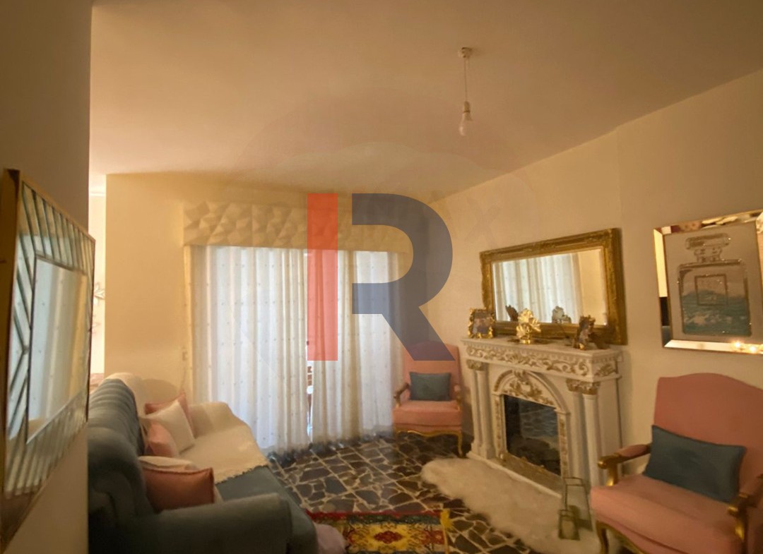 R9-1662  150 sqm Apartment for sale on a lively street ! — الصورة 9 من 14