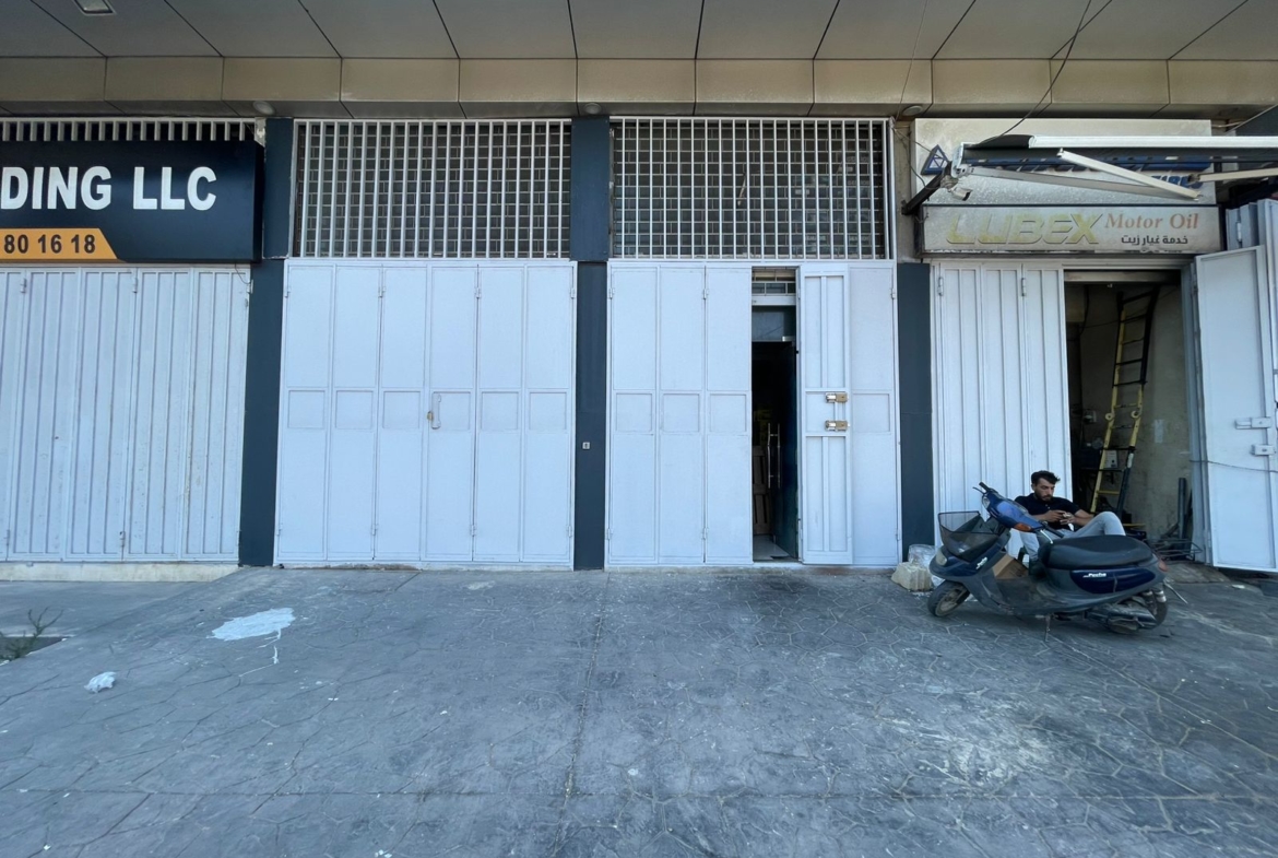 R9-1437  Prime Shop for Sale in Mina - 58 sq! — Photo 3 of 6