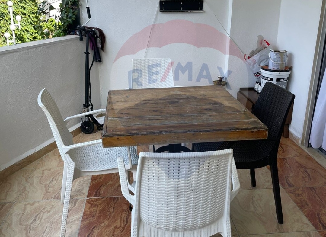 R9-1766 A Super Deluxe Fully Furnished Chalet For Sale in Las Perlas Resort — Photo 7 of 7