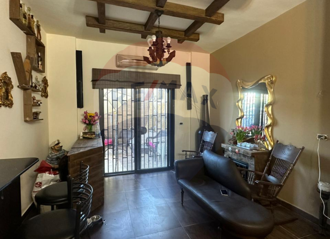 R9-1690 Ground Floor Apartment 280m for sale in Btouratij - Koura — Photo 2 of 9