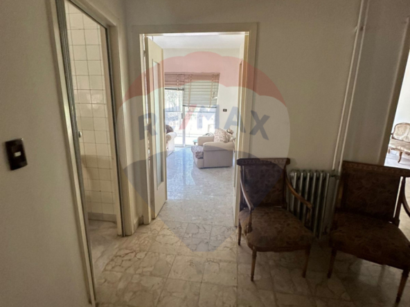 R9-1776 Spacious 250 sqm Apartment For Sale in Abou Samra - Tripoli — Photo 5 of 12