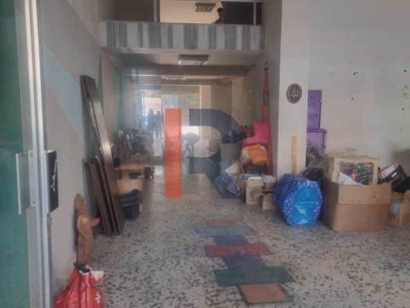 R9-1817 Gallery 200m for Rent in El Mina - Tripoli — الصورة 5 من 5