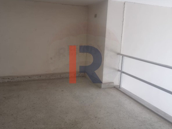 R9-1817 Gallery 200m for Rent in El Mina - Tripoli — الصورة 2 من 5