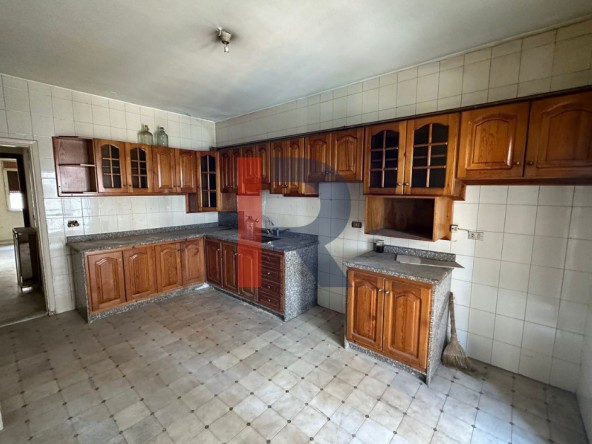 R9-1780 Apartment 240m for sale in Jamil Adra - Tripoli — الصورة 3 من 11