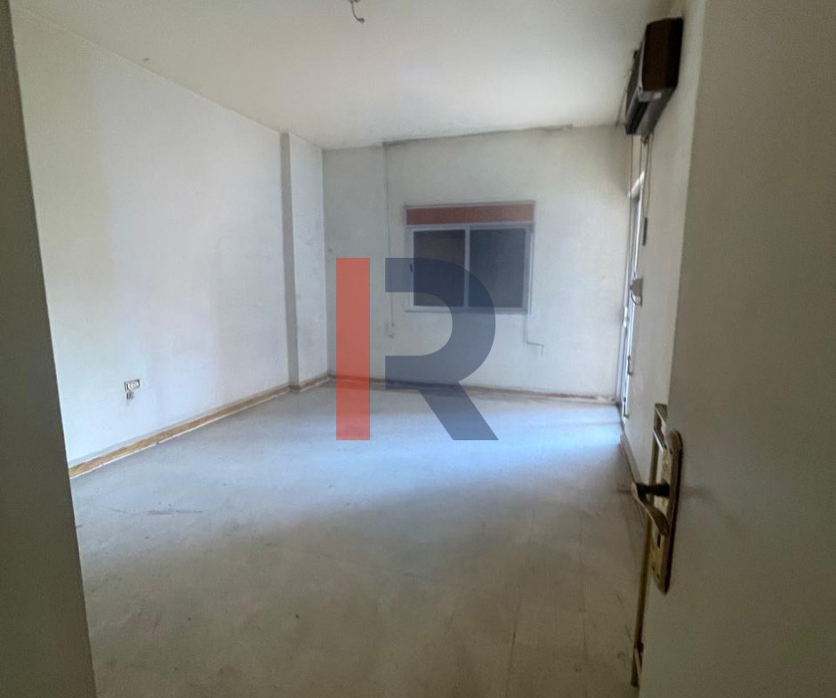 R9-1780 Apartment 240m for sale in Jamil Adra - Tripoli — الصورة 8 من 11