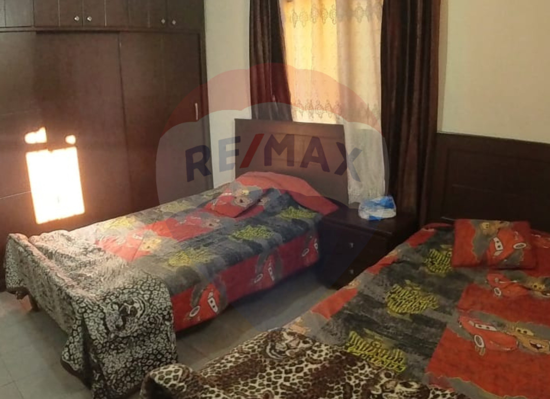 R9-1794 Apartment 100m with Small Garden for Sale in Abou Samra - Tripoli — Photo 6 of 10