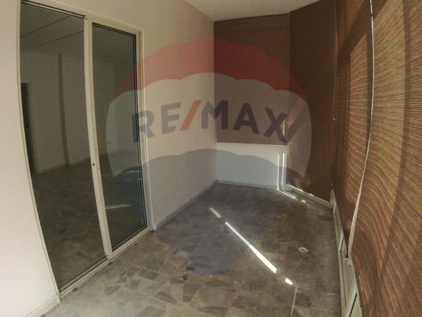R9-1803 Apartment for Sale Behind Bank Audi on Boulevard - Tripoli — Photo 3 of 16