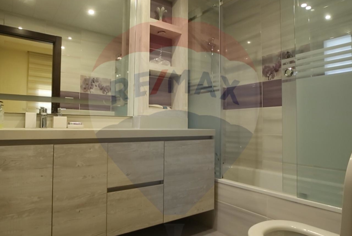 R9-1802 Stunning 3-Story Villa for Sale in Qalamoun - Tripoli — Photo 8 of 8