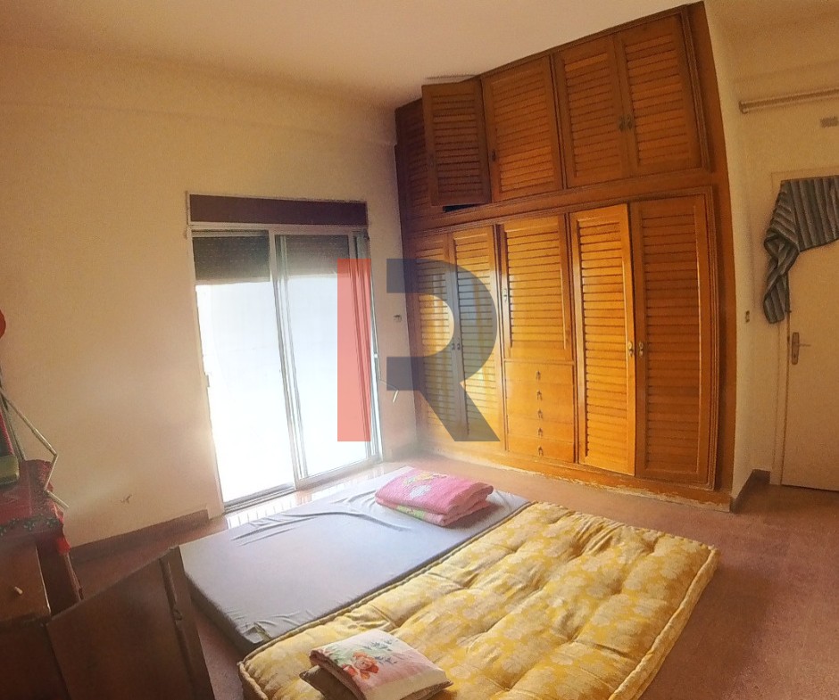 R9-1819  Spacious 300m Apartment for Sale in Al-Monla - Tripoli — الصورة 7 من 8