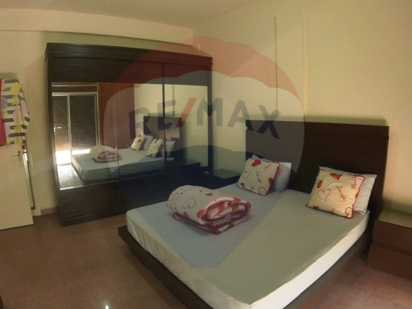 R9-1819  Spacious 300m Apartment for Sale in Al-Monla - Tripoli — الصورة 5 من 8