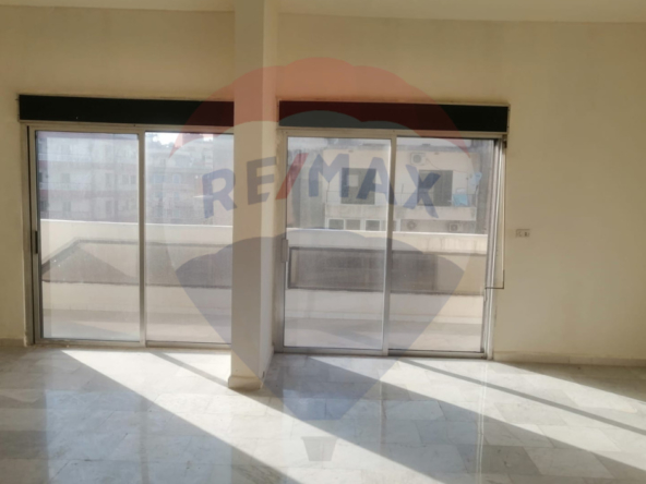 R9-1825 Apartment 170m for Sale in Azmi - Tripoli — الصورة 2 من 8