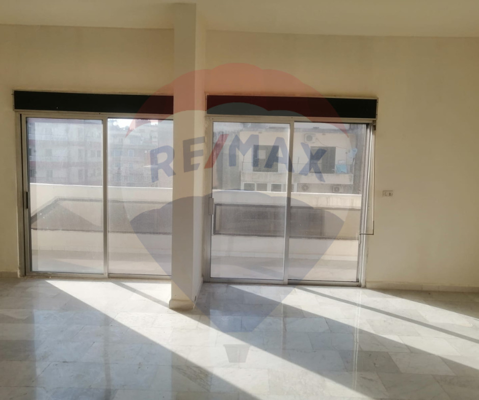 R9-1825 Apartment 170m for Sale in Azmi - Tripoli — الصورة 2 من 8