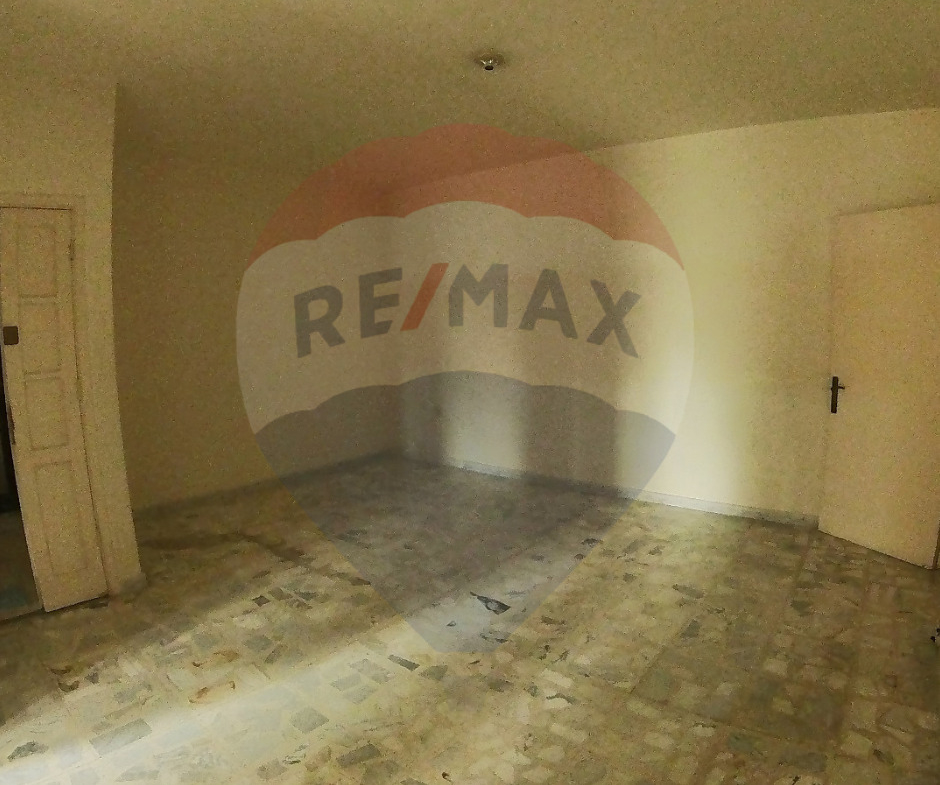 R9-1832  Apartment for Sale in Alma Zgharta — Photo 3 of 11