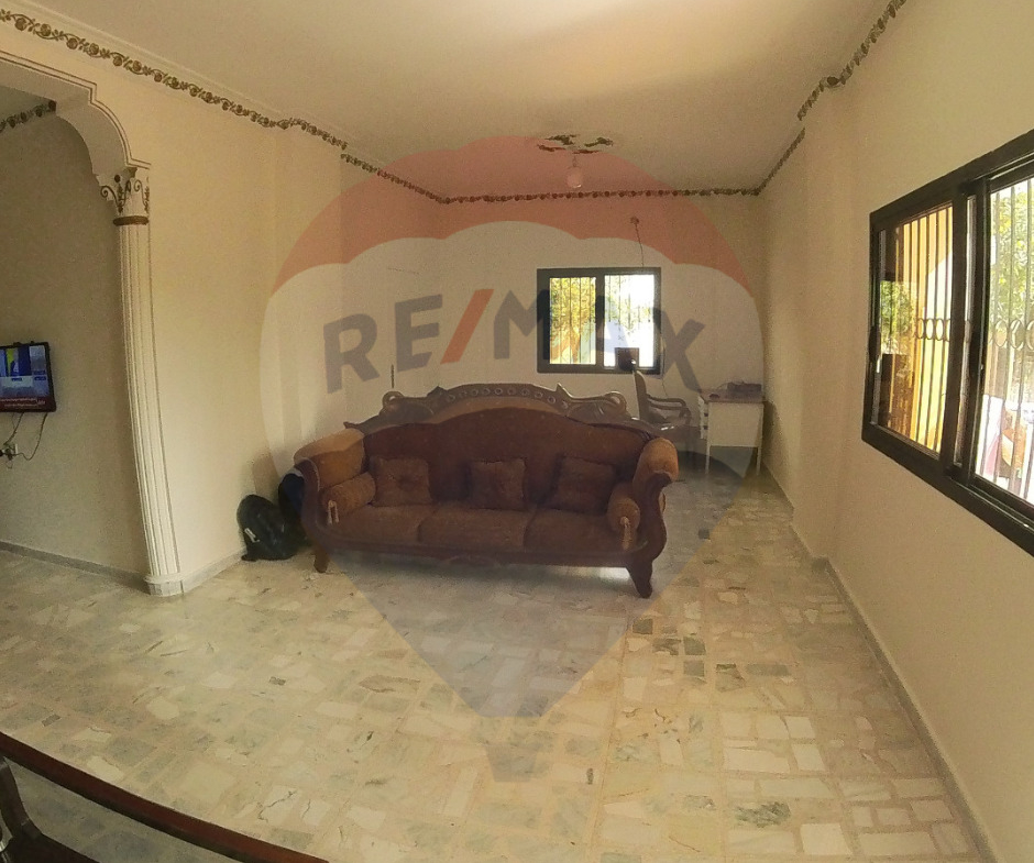 R9-1832  Apartment for Sale in Alma Zgharta — Photo 5 of 11