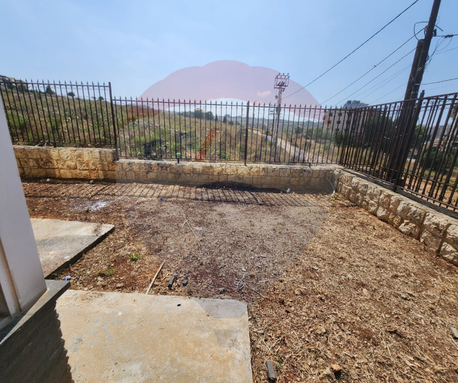 R9-1835 Ground Floor Apartment 160m with Garden for sale in Btouratij - Koura — الصورة 6 من 11