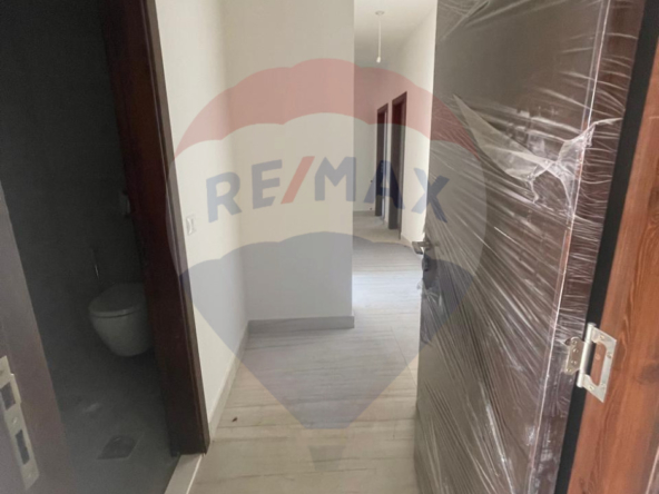 R9-1844 Brand New Apartment 165m for sale in Nakhleh - Koura — Photo 2 of 18