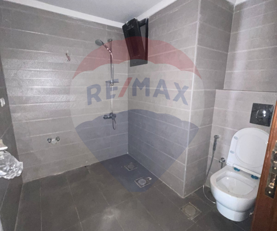 R9-1842 Brand New Ground Floor Apartment 145m with Garden for sale in Nakhleh - Koura — الصورة 6 من 8
