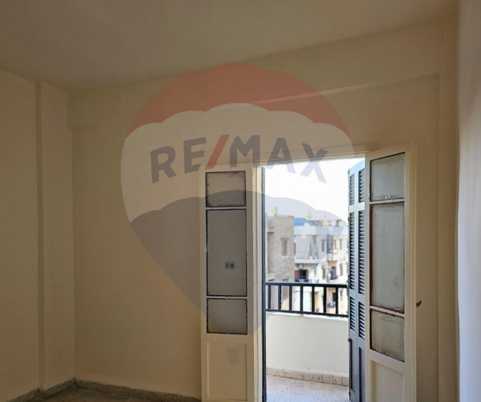 R9-1845 Apartment 180m for sale in Al Beddawi - Tripoli — Photo 2 of 10