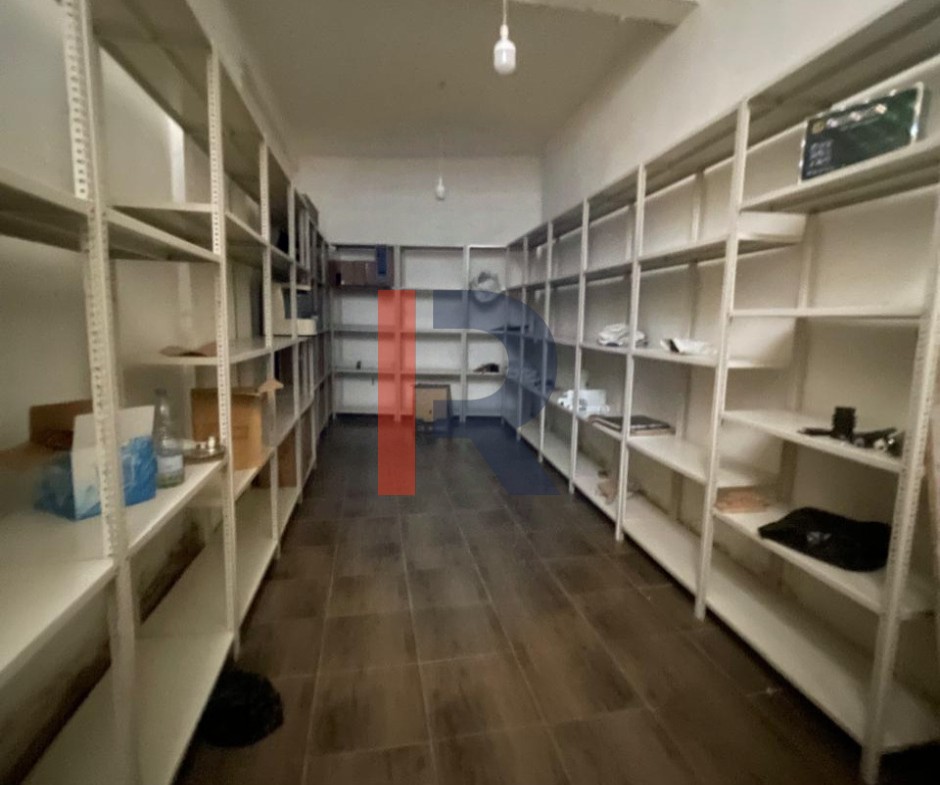 R9-1852 Shop for Sale in Abu Samra on El Manar Street — Photo 4 of 4