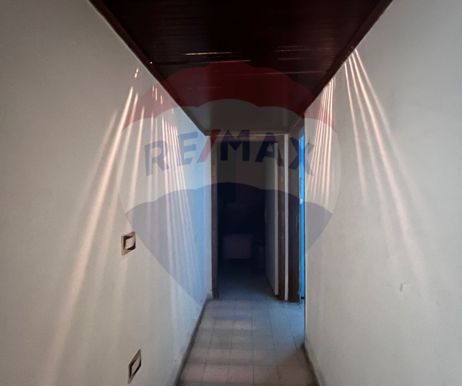 R9-1885 Apartment for Sale in Moharram - Tripoli — الصورة 9 من 14