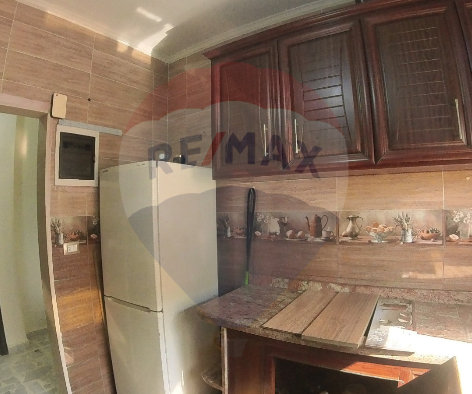 R9-1895 Apartment for Sale in Abu Samra Sekkeh Bayda — الصورة 9 من 14