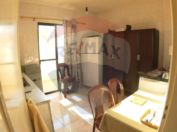 R9-1896 Apartment for Sale in Abu Samra Islah Street — Photo 2 of 9