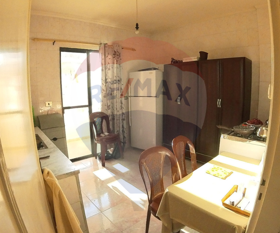 R9-1896 Apartment for Sale in Abu Samra Islah Street — Photo 2 of 9