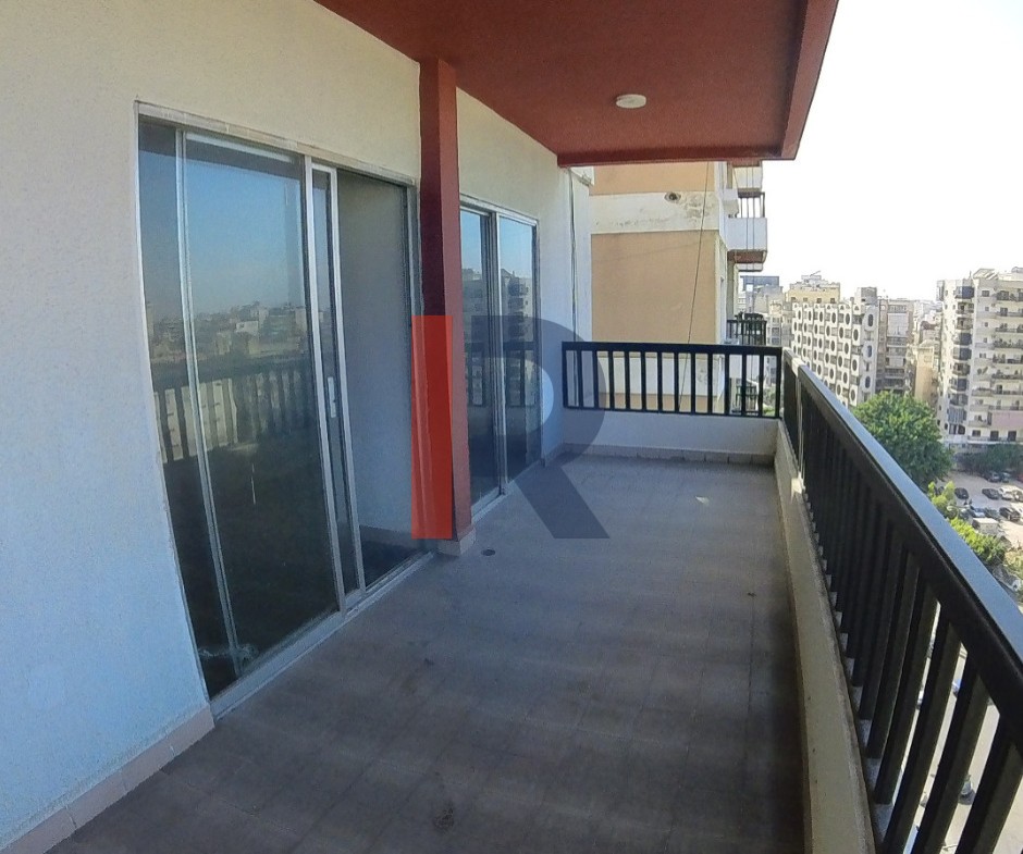 R9-1898 Spacious Apartment for Sale in Miten Street - Tripoli — الصورة 7 من 15