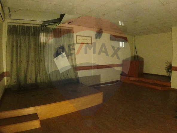 R9-1899 House and Shop for Sale in Zahriyeh - Tripoli — Photo 5 of 8