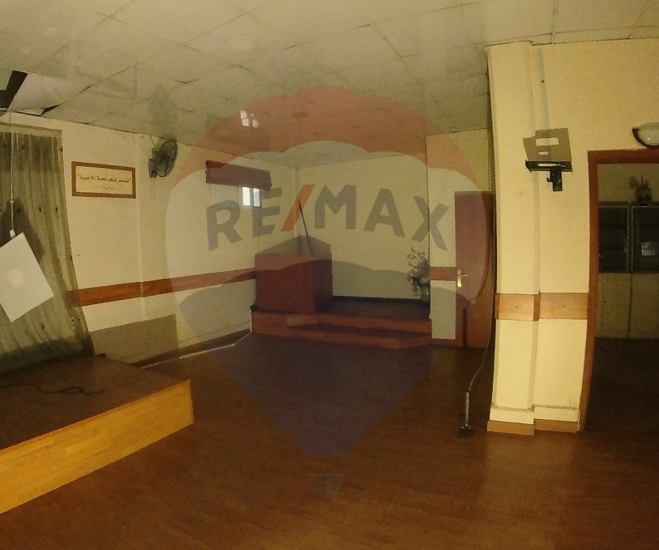 R9-1899 House and Shop for Sale in Zahriyeh - Tripoli — Photo 6 of 8