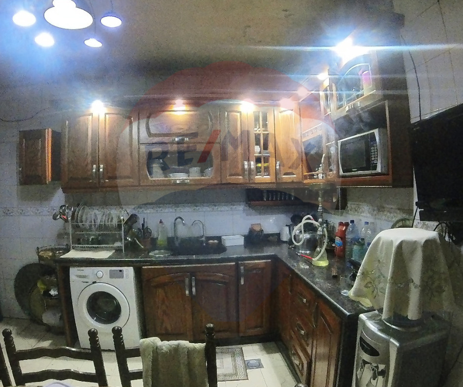 R9-1910 Spacious Apartment 210m for Sale in Damm w Farez - Tripoli — الصورة 10 من 12