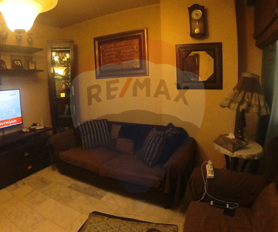 R9-1910 Spacious Apartment 210m for Sale in Damm w Farez - Tripoli — الصورة 5 من 12