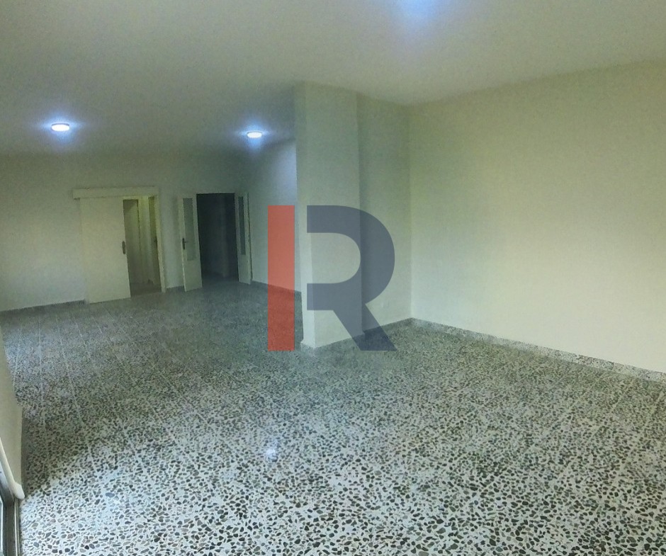 R9-1914 Apartment for Sale in Amioun Koura — Photo 6 of 13